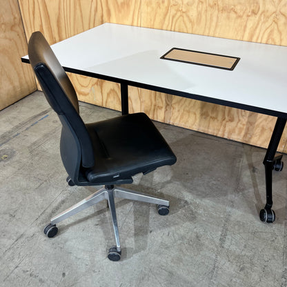Thinking Works U.R Meeting Table on Castors with Cable Management