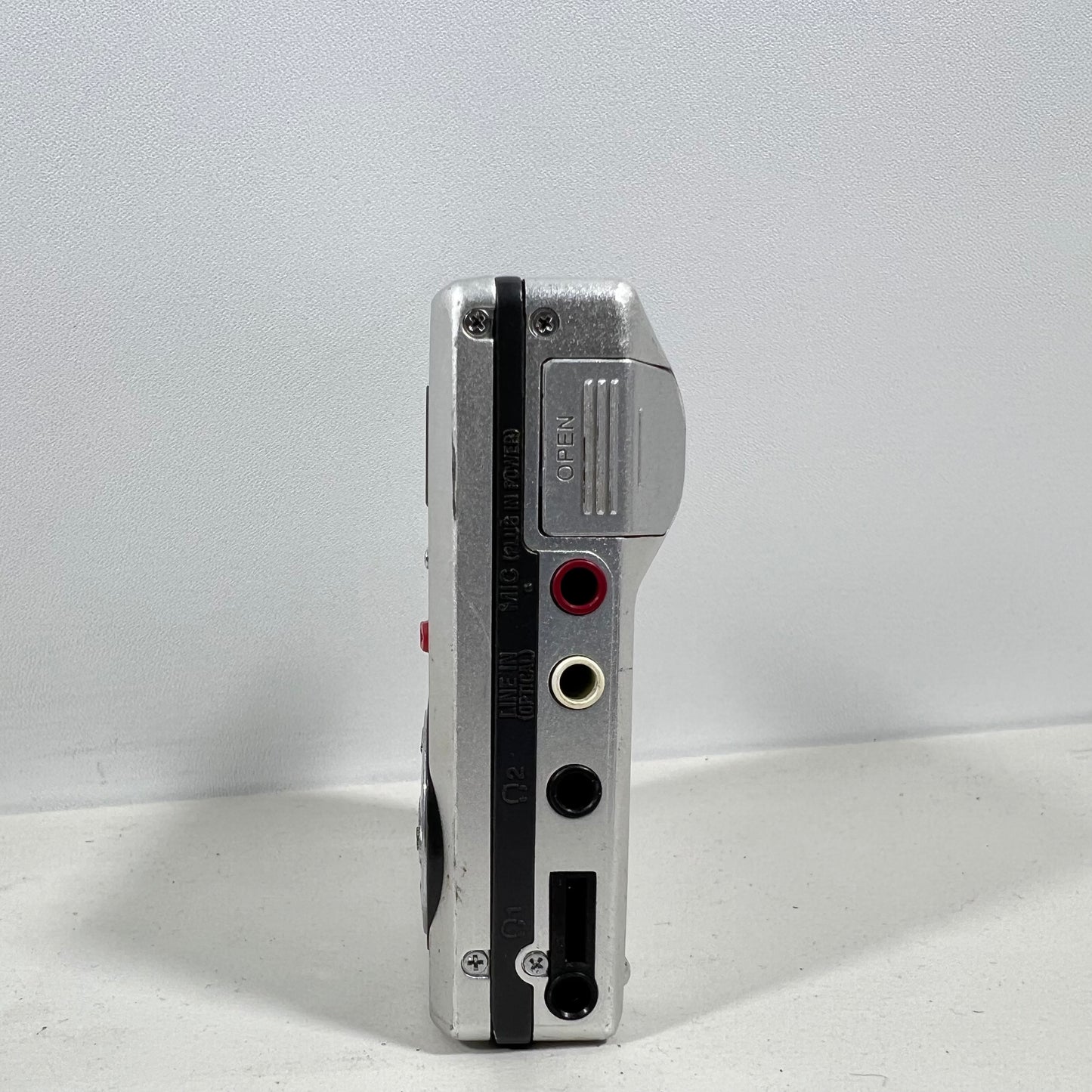 Sony MiniDisk Walkman Player MZ-R70