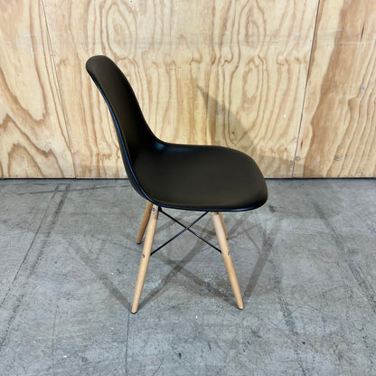 Black replica Eames Moulded Chair