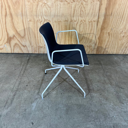 Arper Catifa 53 Meeting/Swivel chair - Blue