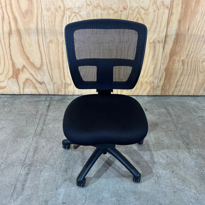 Black Mesh Task Chair