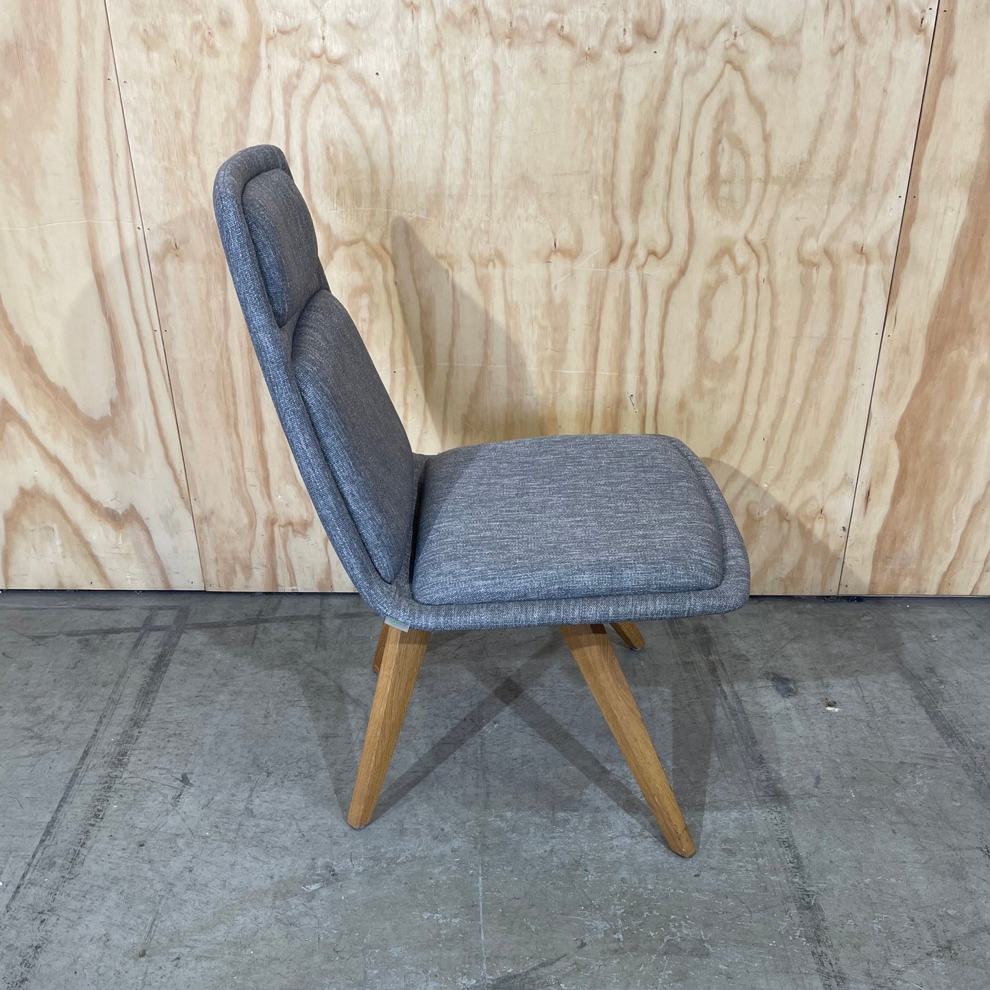 MOODS Chair by Mobitec in Grey