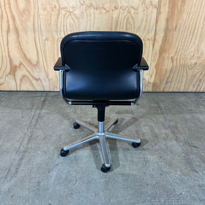 Wilkhahn FS 211/8 Black Leather Swivel Chair