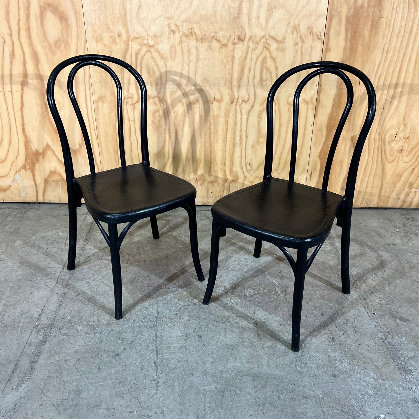 Black Plastic Moulded Bentwood Bistro Chair