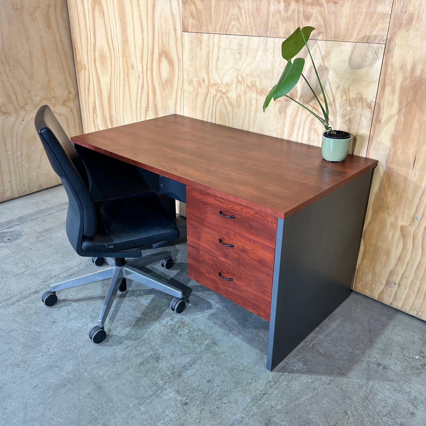 Desk with integrated Pedestal in Cherry Wood Laminate