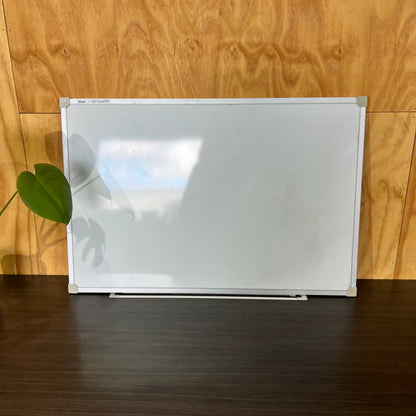 Penrite Quartert Small Whiteboard