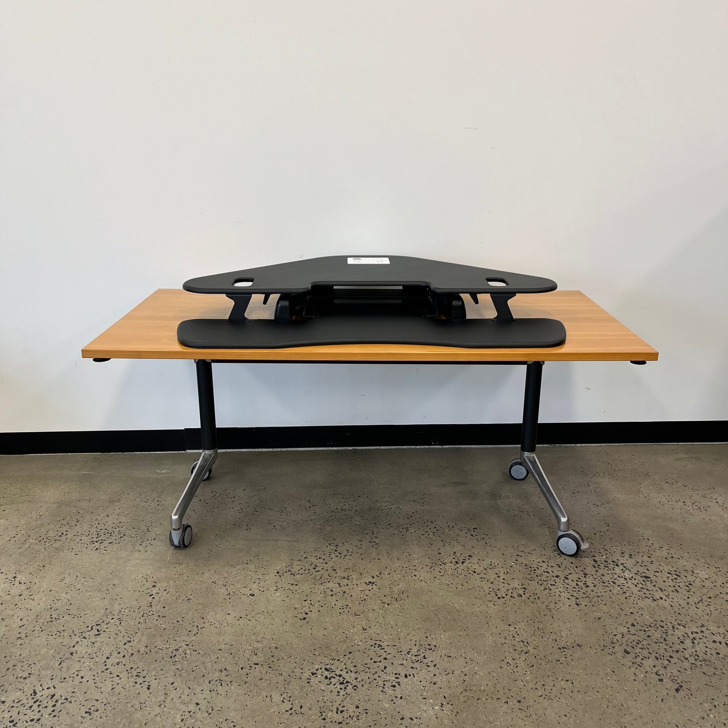 Varidesk Cube Corner 48 - Sit Stand Desk Riser - Brand New In Box