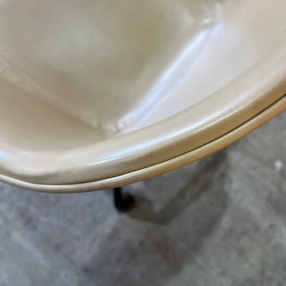 Vinyl Tub Chair by Donati (B Grade)