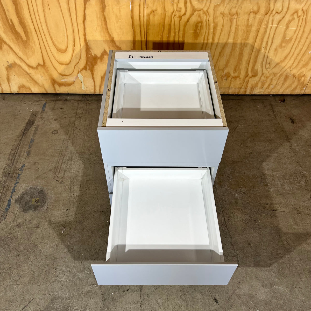 3 Drawer Floor Cupboard