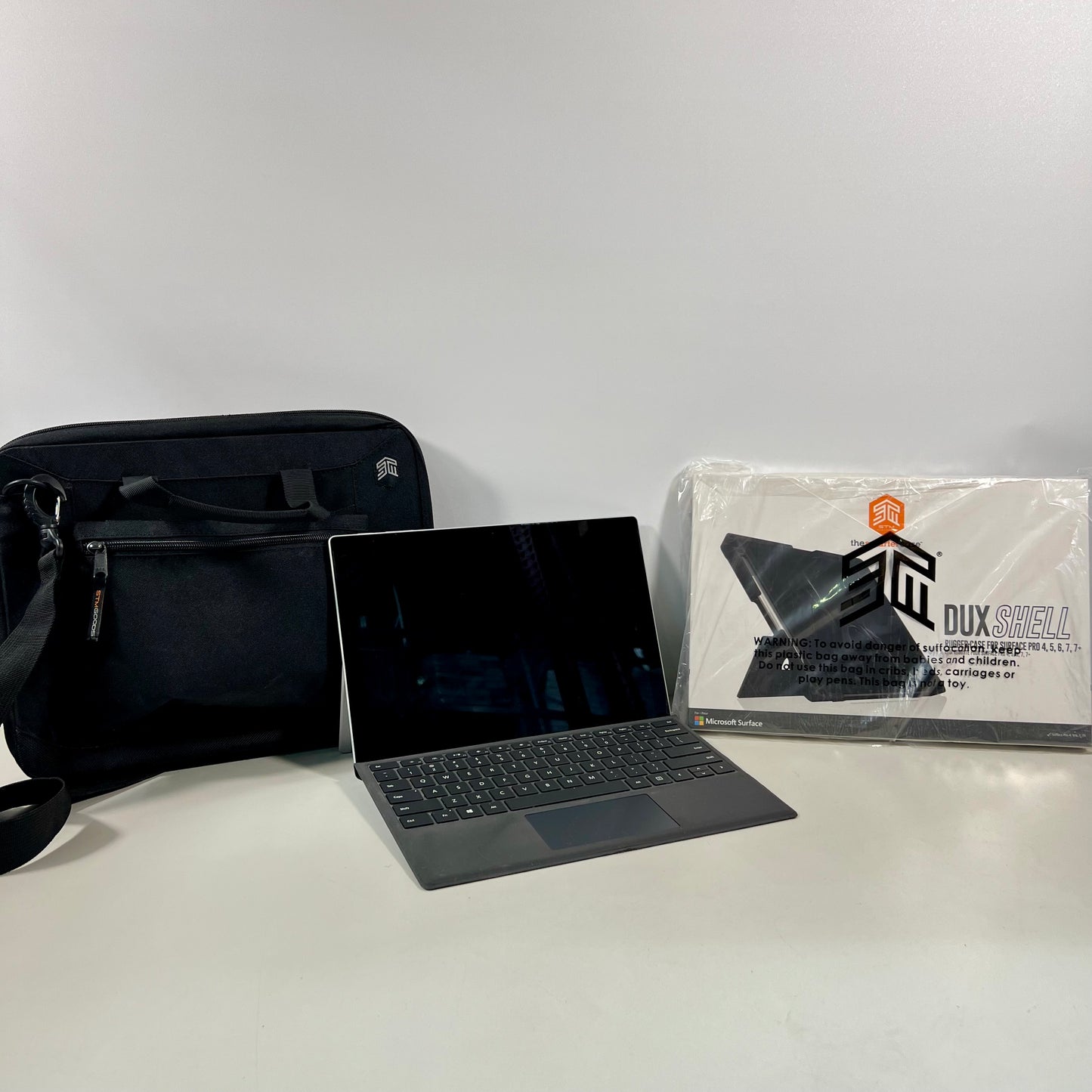 Microsoft Surface Pro 4 Bundle with Keyboard, Laptop Bag and Shell Case