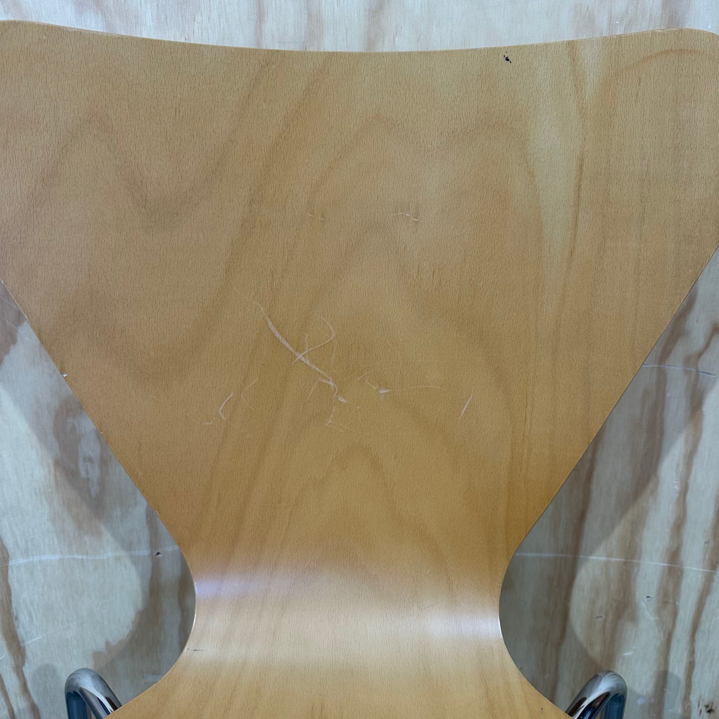 Replica Butterfly chair by Arne Jacobsen for Fritz Hansen