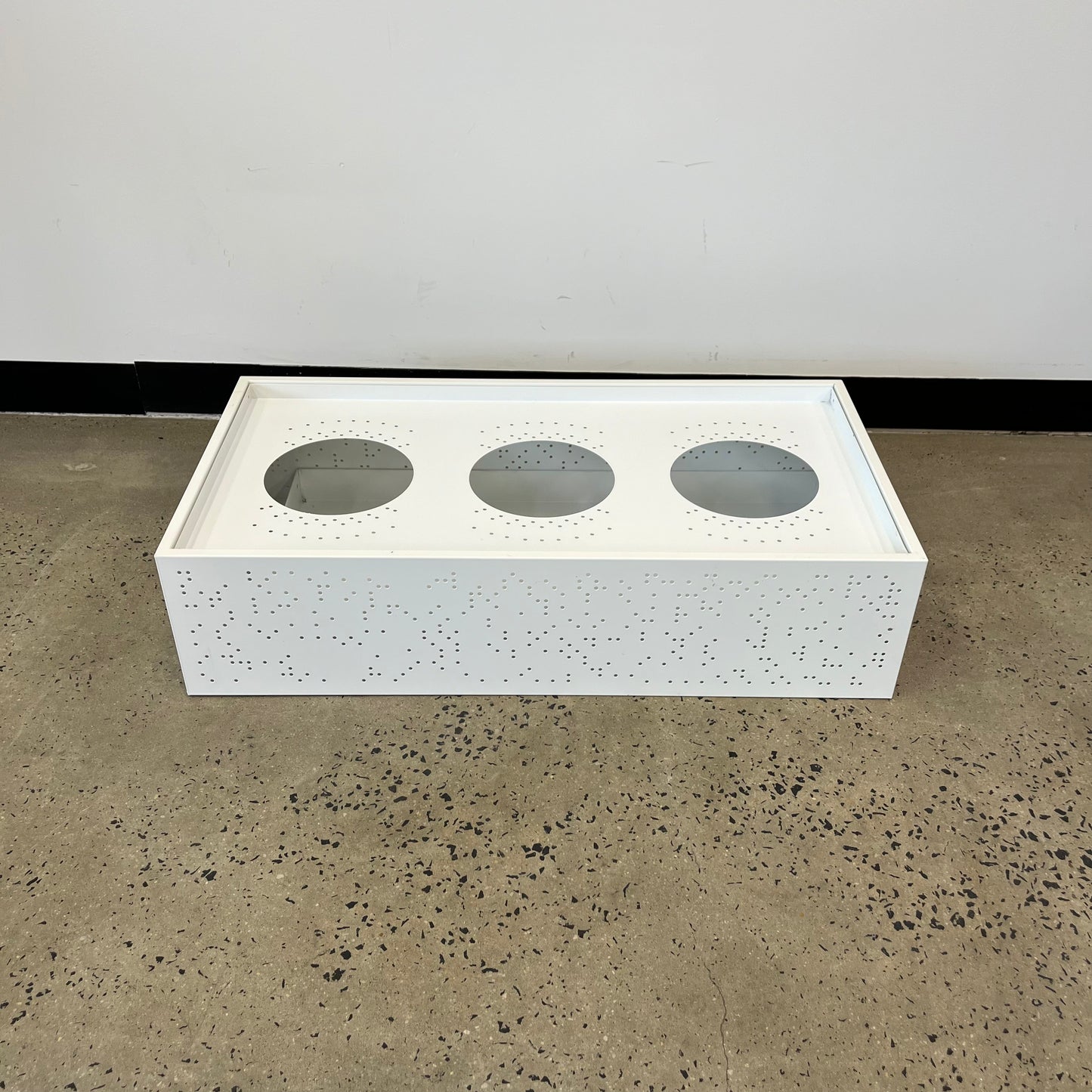 White Metal Planter Box 3 Holes