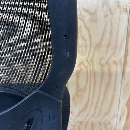Black Mesh Task Chair