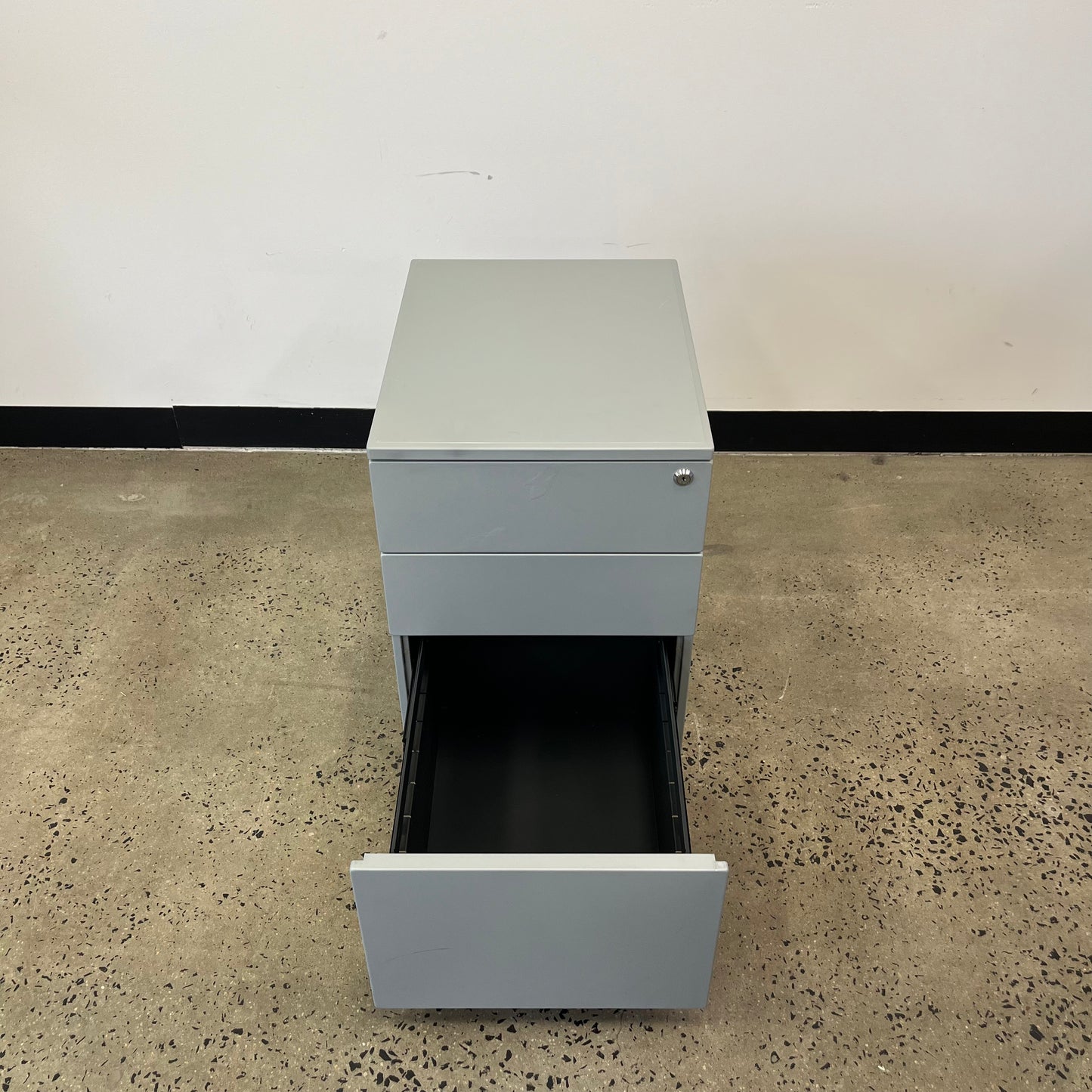 Grey 3 Drawer Pedestal