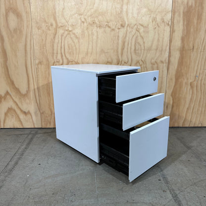 White metal pedestal