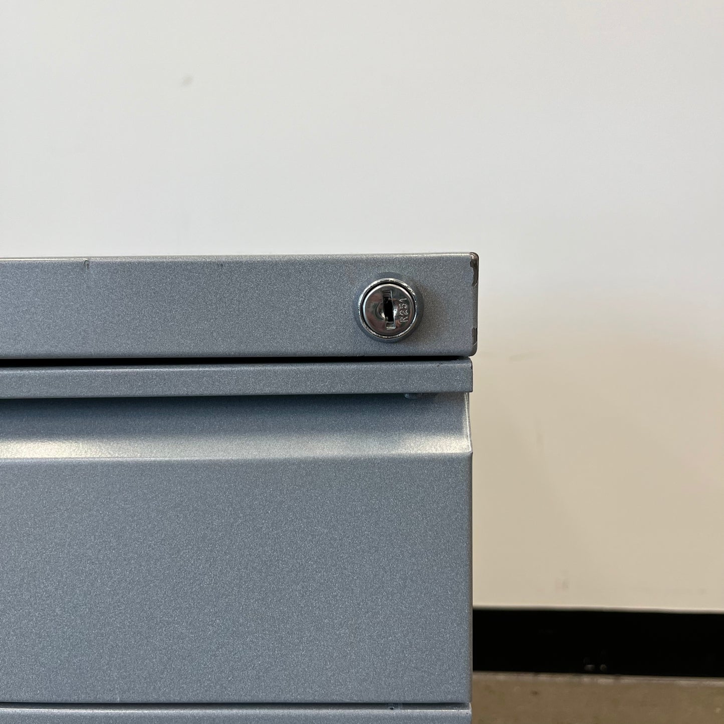 Schiavello 3 Drawer Pedestal Caddy in Light Grey