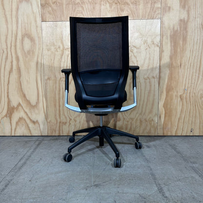 Stem Fortis 3500 Mesh Back Ergonomic Chair