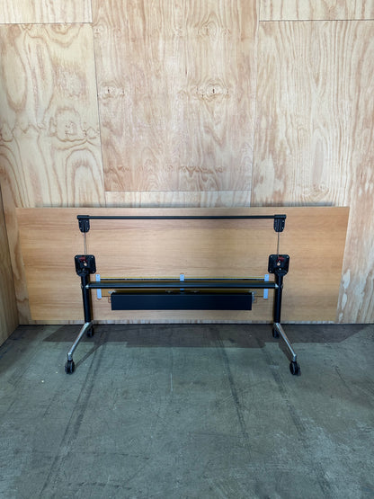 Thinking Works I.AM Flip Table with Cable Management on Castors