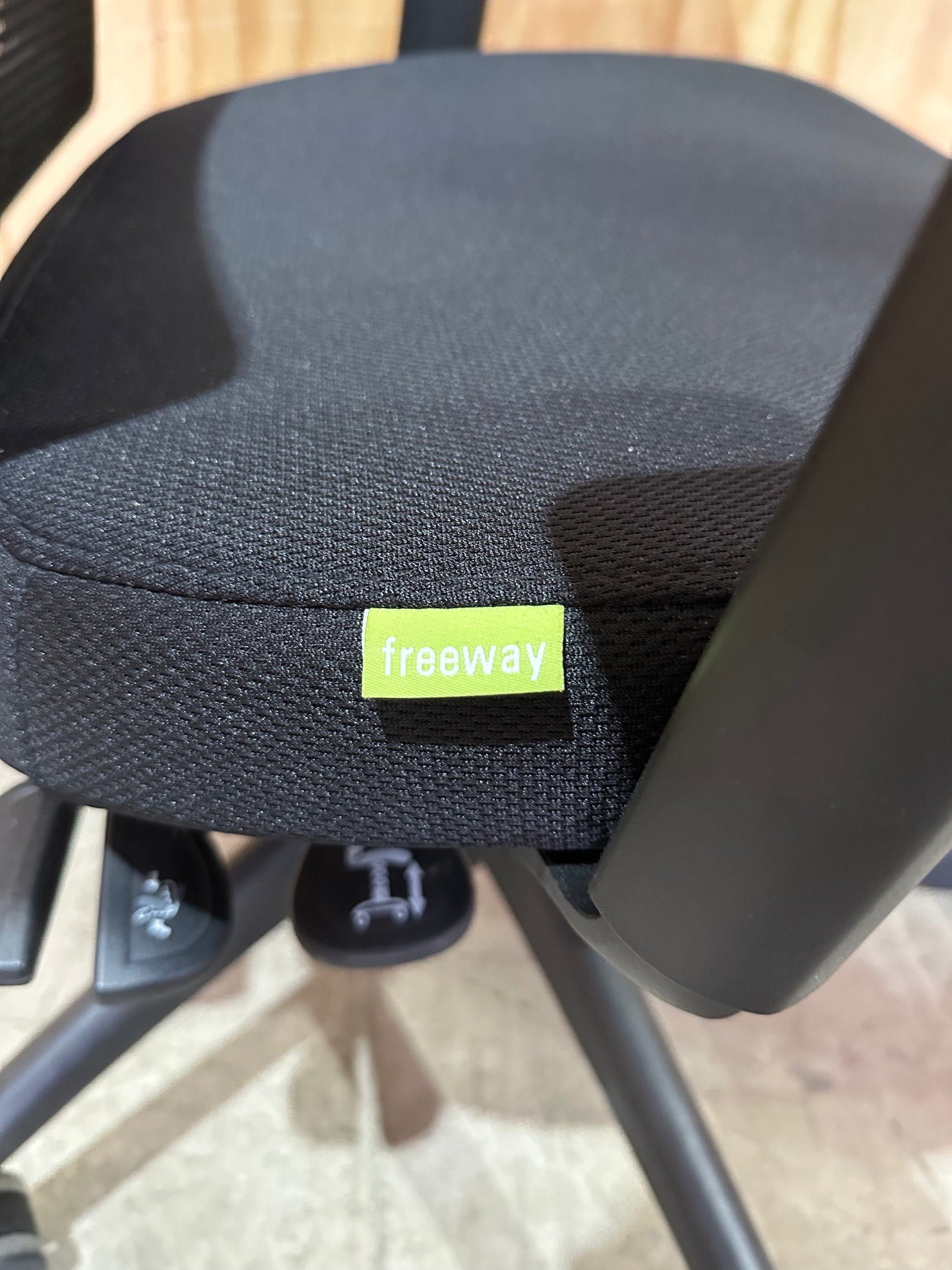 Freeway Balance Task Chair