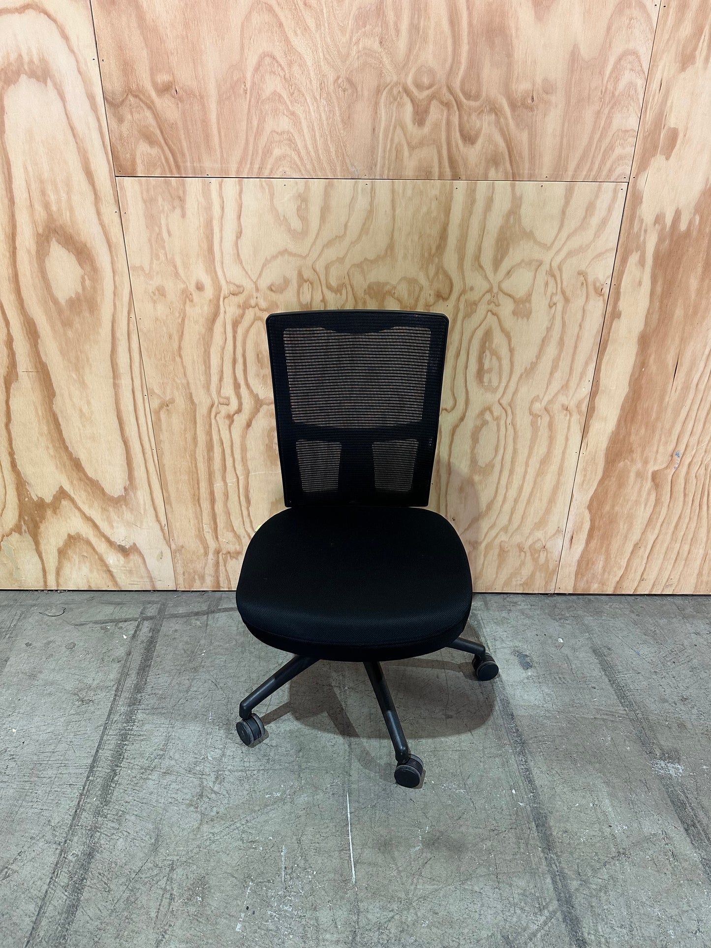 Freeway Balance Task Chair