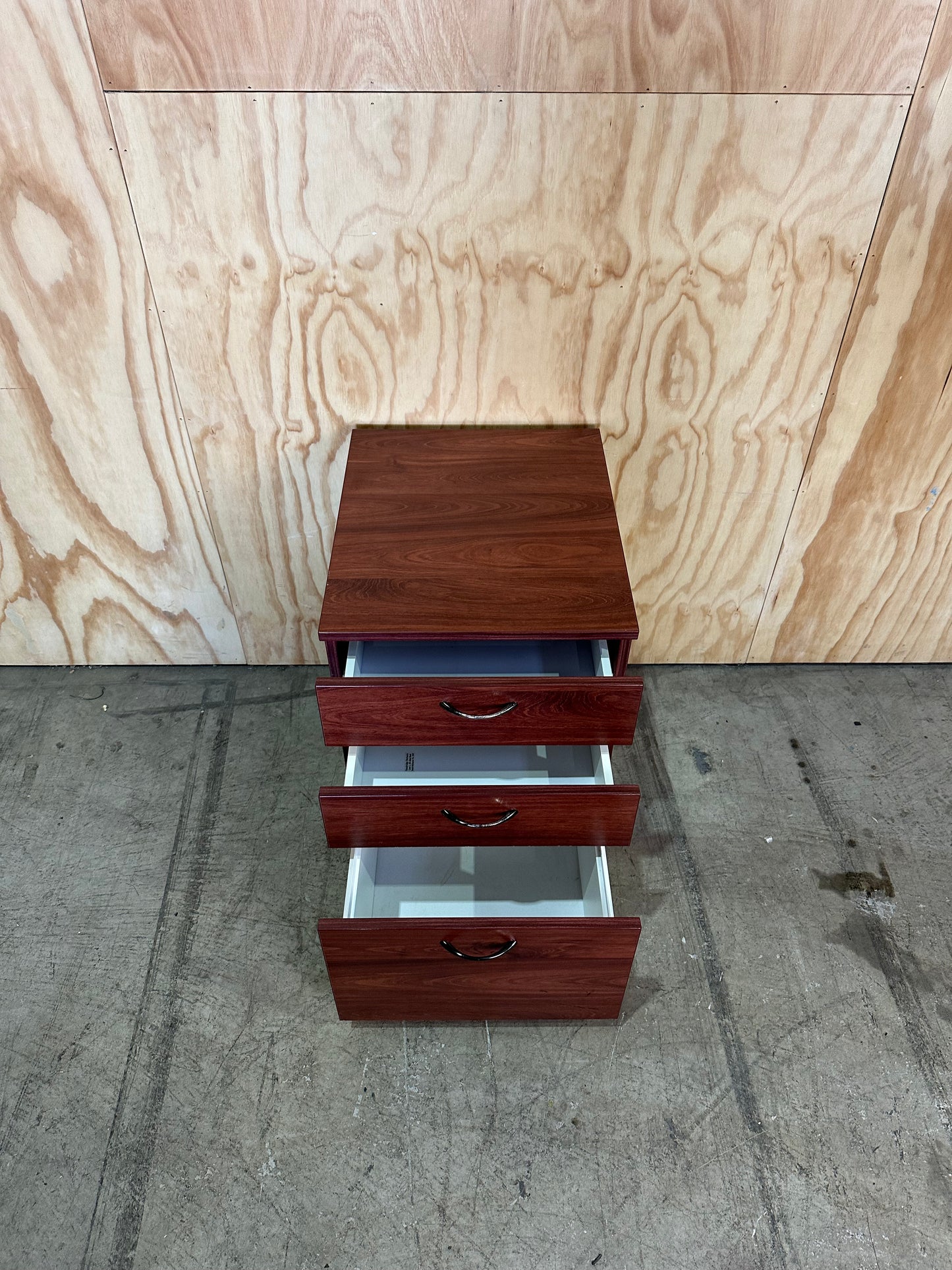 Dark Wooden 3 Drawer Pedestal