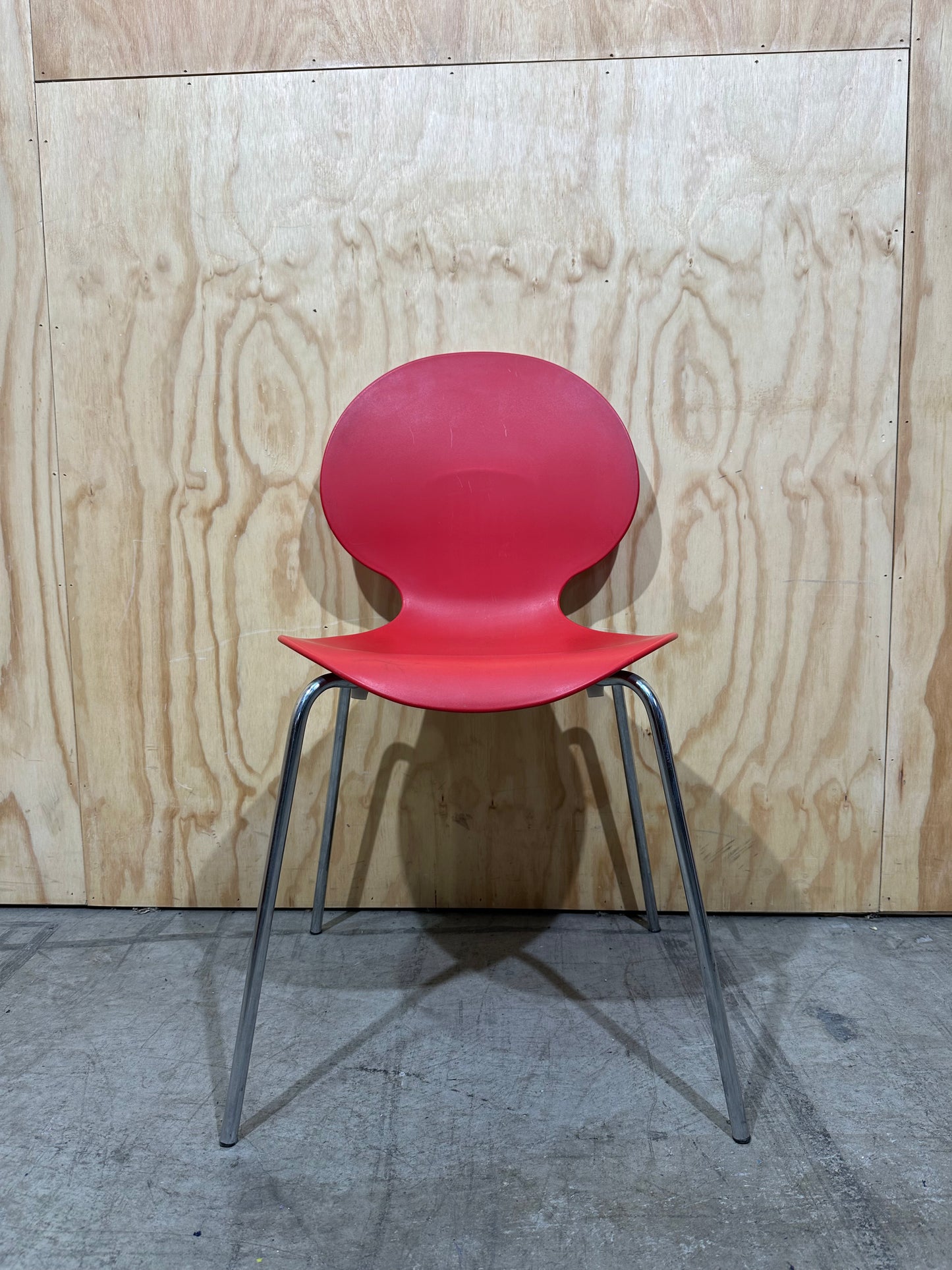 Galvano Tecnica stacker chair red