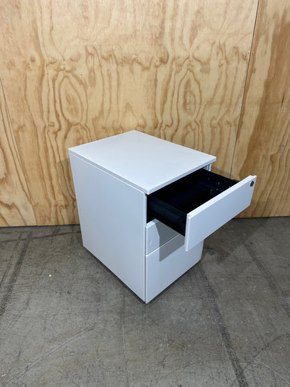 White pedestal 3 drawers