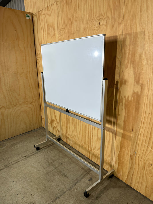 Whiteboard on wheels