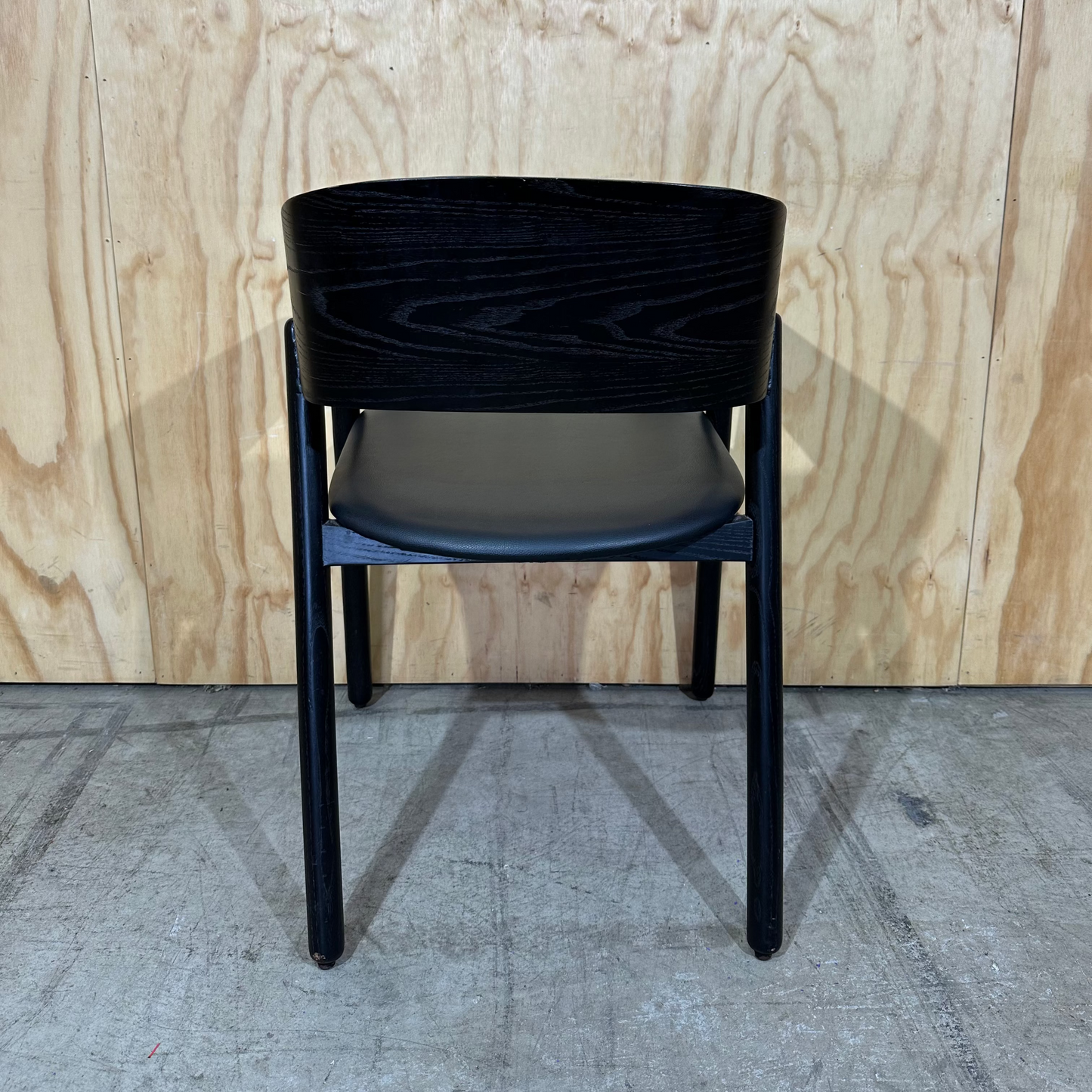 Contemporary black dining chair