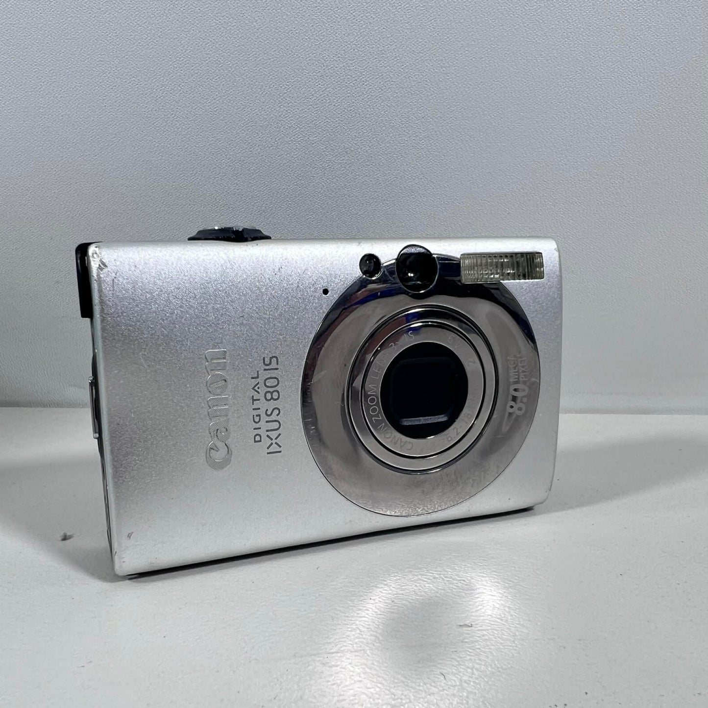 Canon IXUS 80 IS Digital Camera