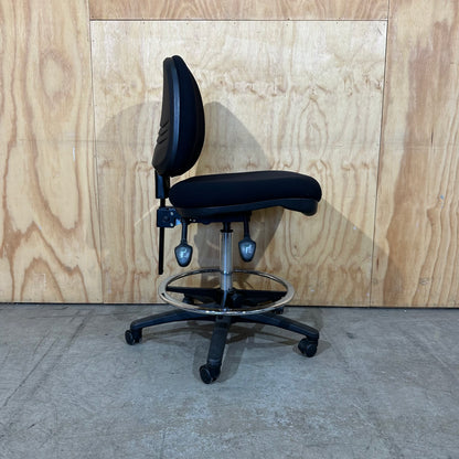 Chairmakers Drafting Chair
