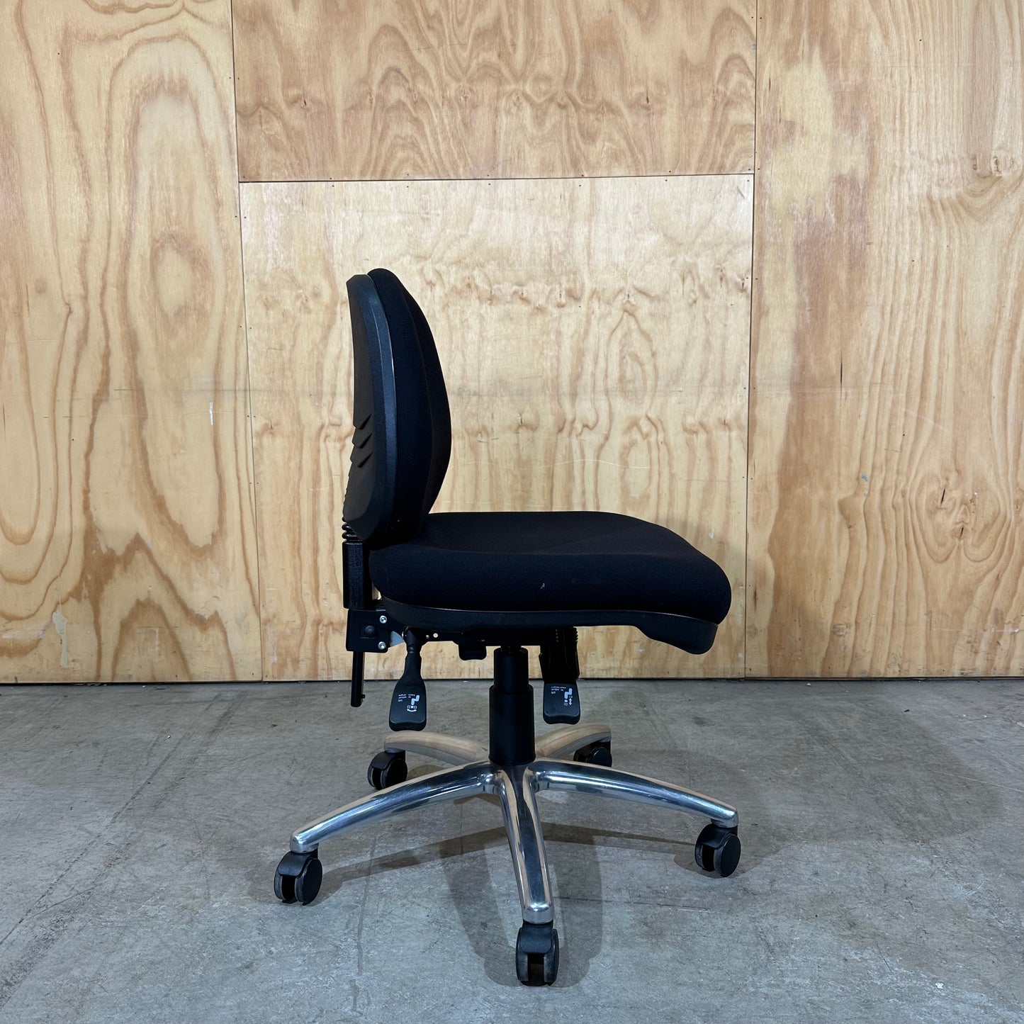 Chairmakers Task Chair