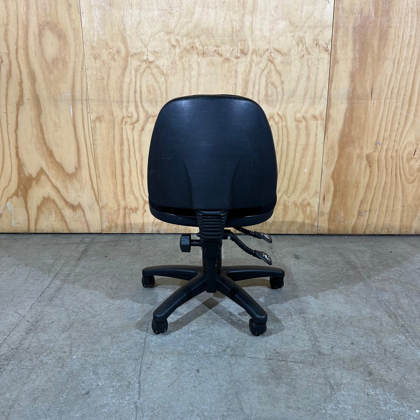 A1 Office Furniture Task Chair