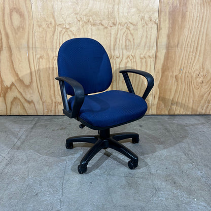 Blue Patterned Task Chair with Arms