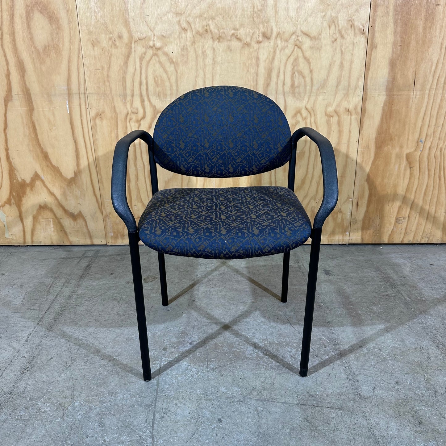 Schiavello 1990s Patterned Upholstery Visitor Chair