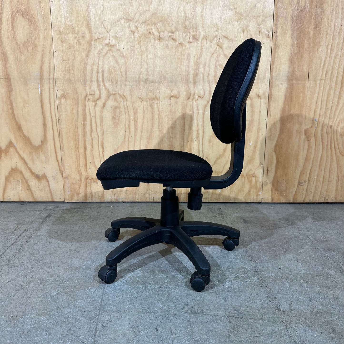 Black Office Desk Chair