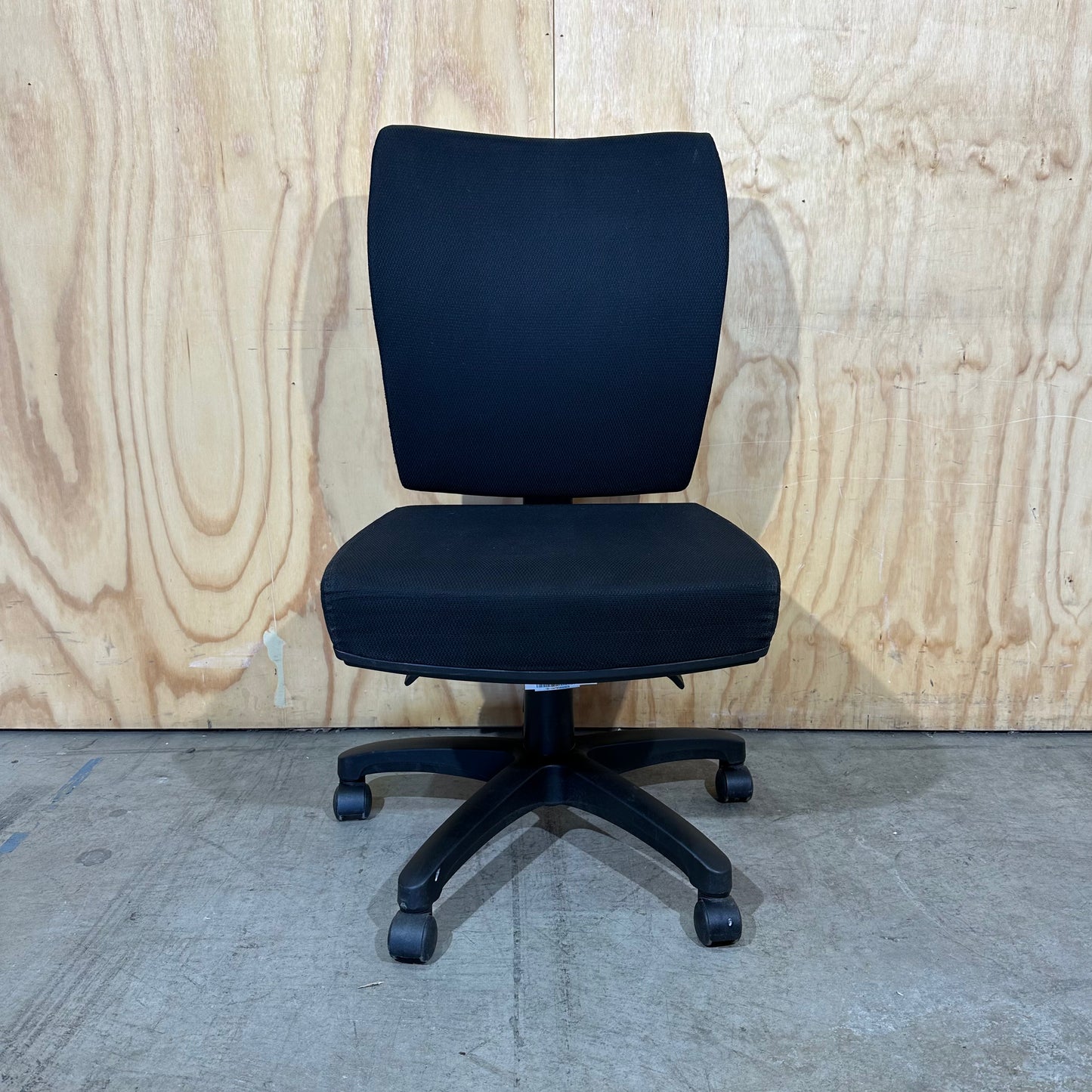 Pago Matrix Advance Medium Back Ergonomic Task Chair
