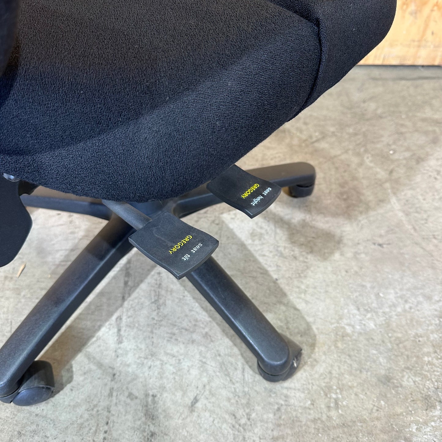 Gregory Inca Black Office Chair