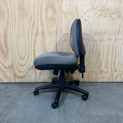 Eclipse Medium Back 3-Lever Ergonomic Task Chair