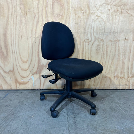Endo Black Task Chair