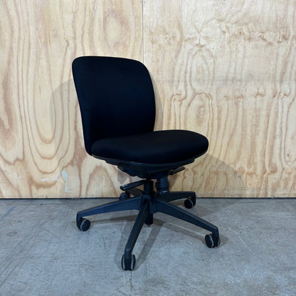 Steelcase Apt Task Chair