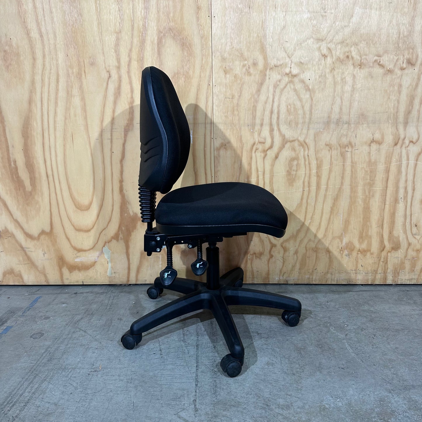 Workspace Commercial 3-Lever Ergonomic Task Chair (Armless)