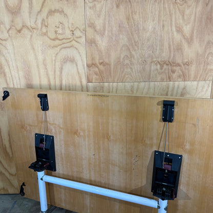 Thinking Works U.R Flip Table