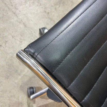 Artiss Highback Faux Leather Executive Chair
