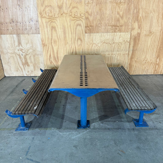 Urban Design Park Table with Benches