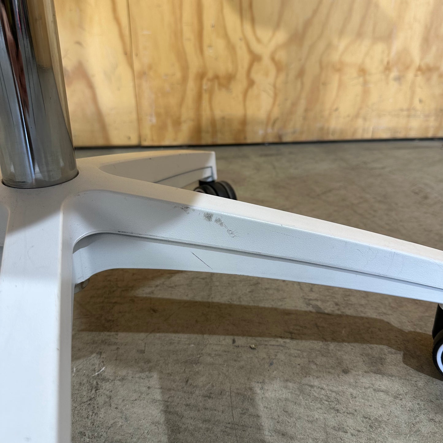 Steelcase Think V2 Task Chair