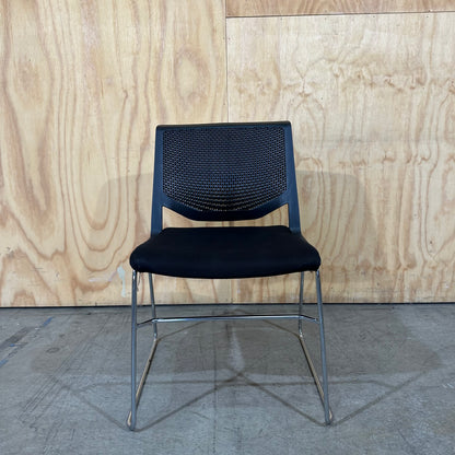 Black Mesh Visitor "Tweet" Chair