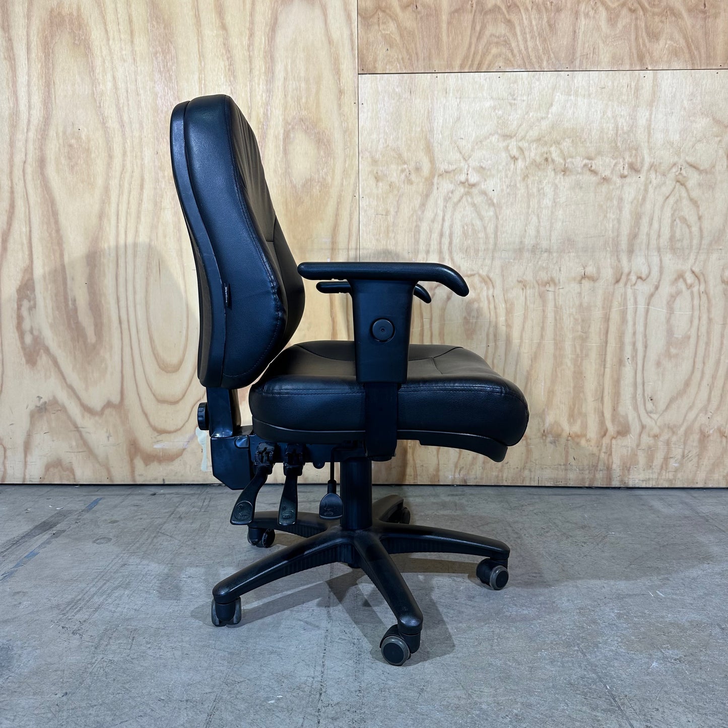Westline Leather Executive Chair