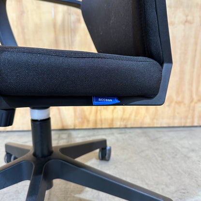 Access Executive Task Chair