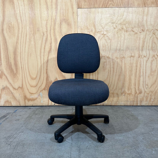 Gregory Task Chair in Grey